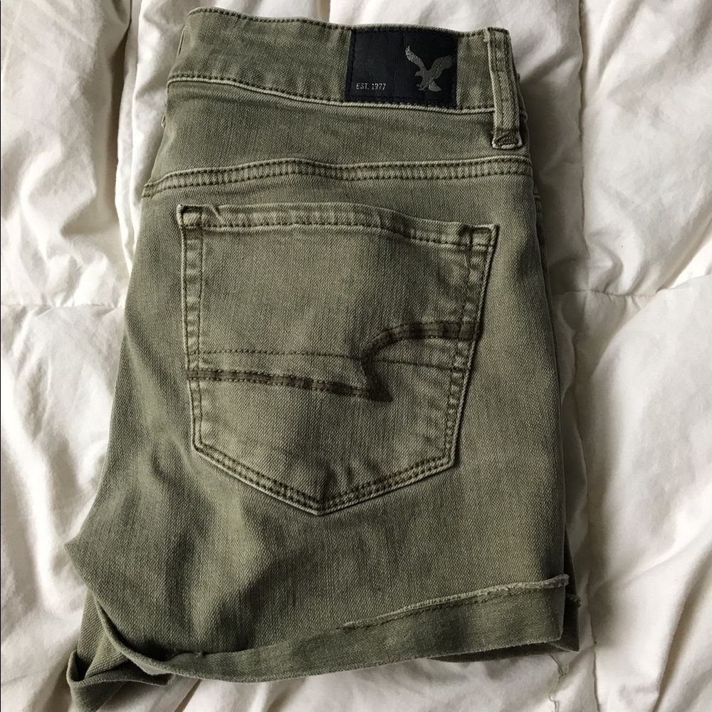 AEO Highwaisted Army Green Shorts