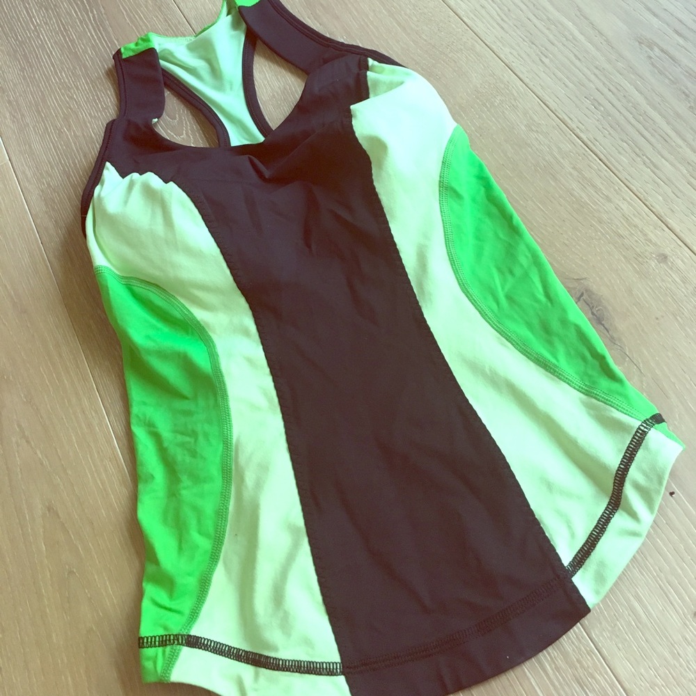 Lululemon workout tank