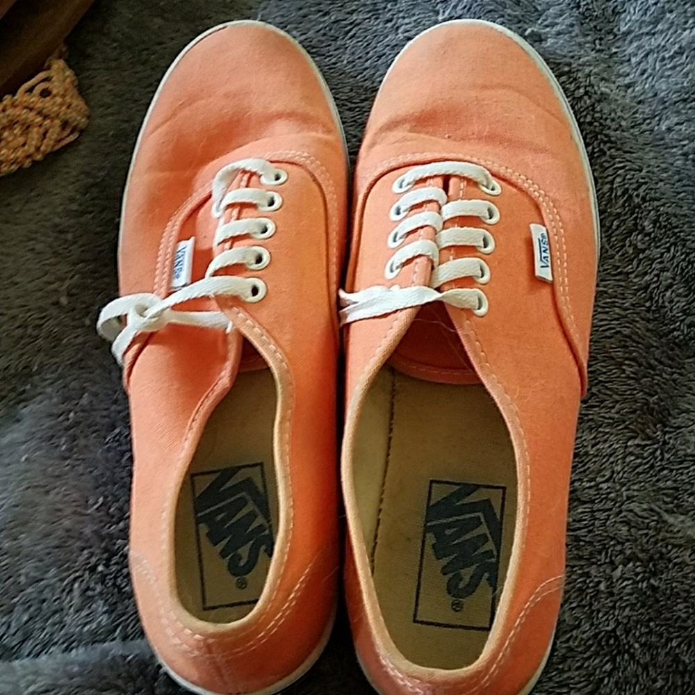 Coral Vans
