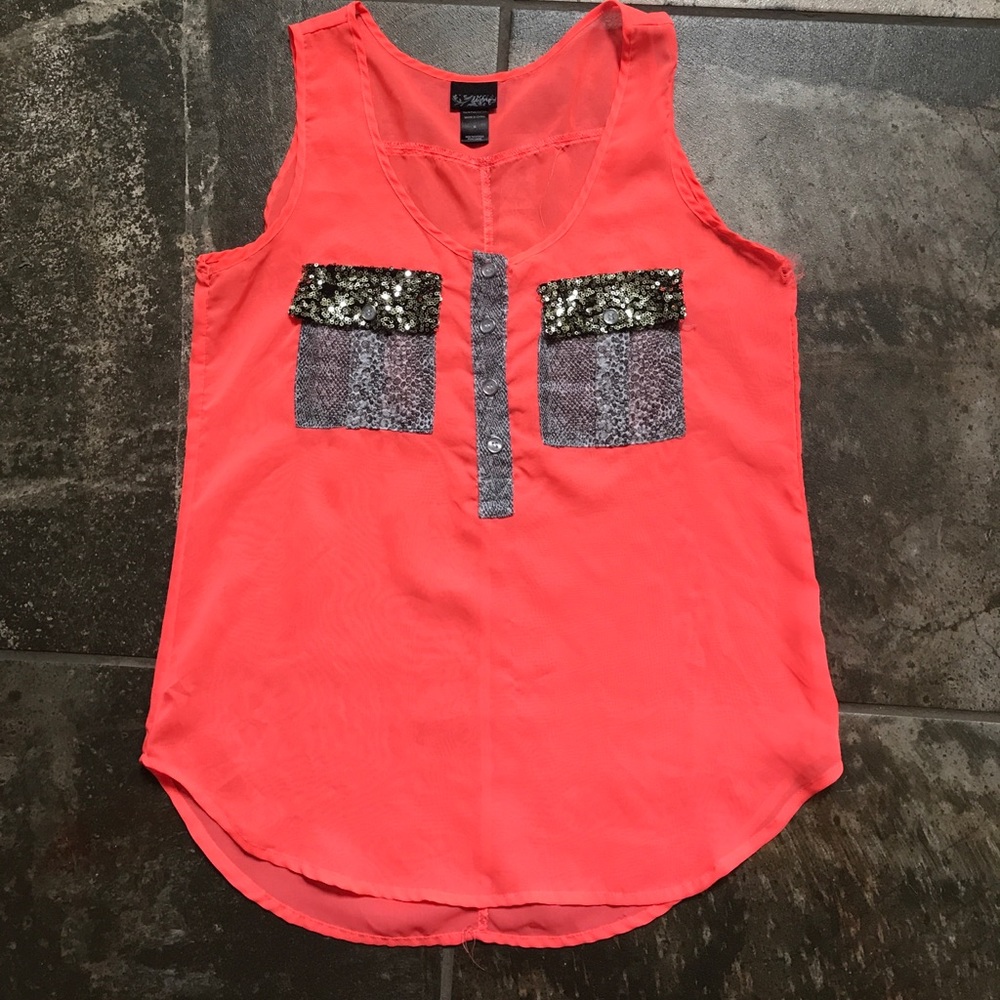 Daytrip adorable tank top