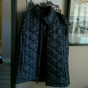 Outerwear sports vest