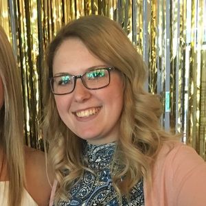 Meet your Posher, Ashley