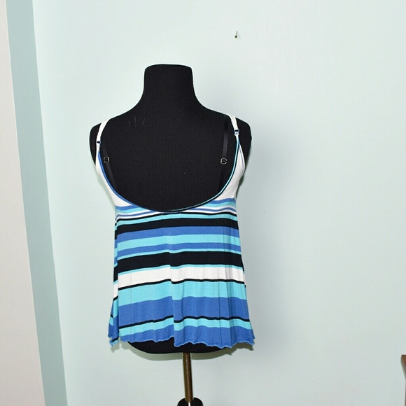 Beautiful Blue Striped Flowy Blouse - Picture 2 of 2