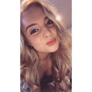 Meet your Posher, Bailey