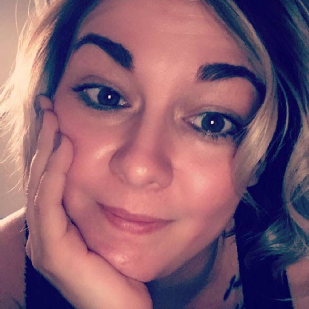 Meet your Posher, Rebeka