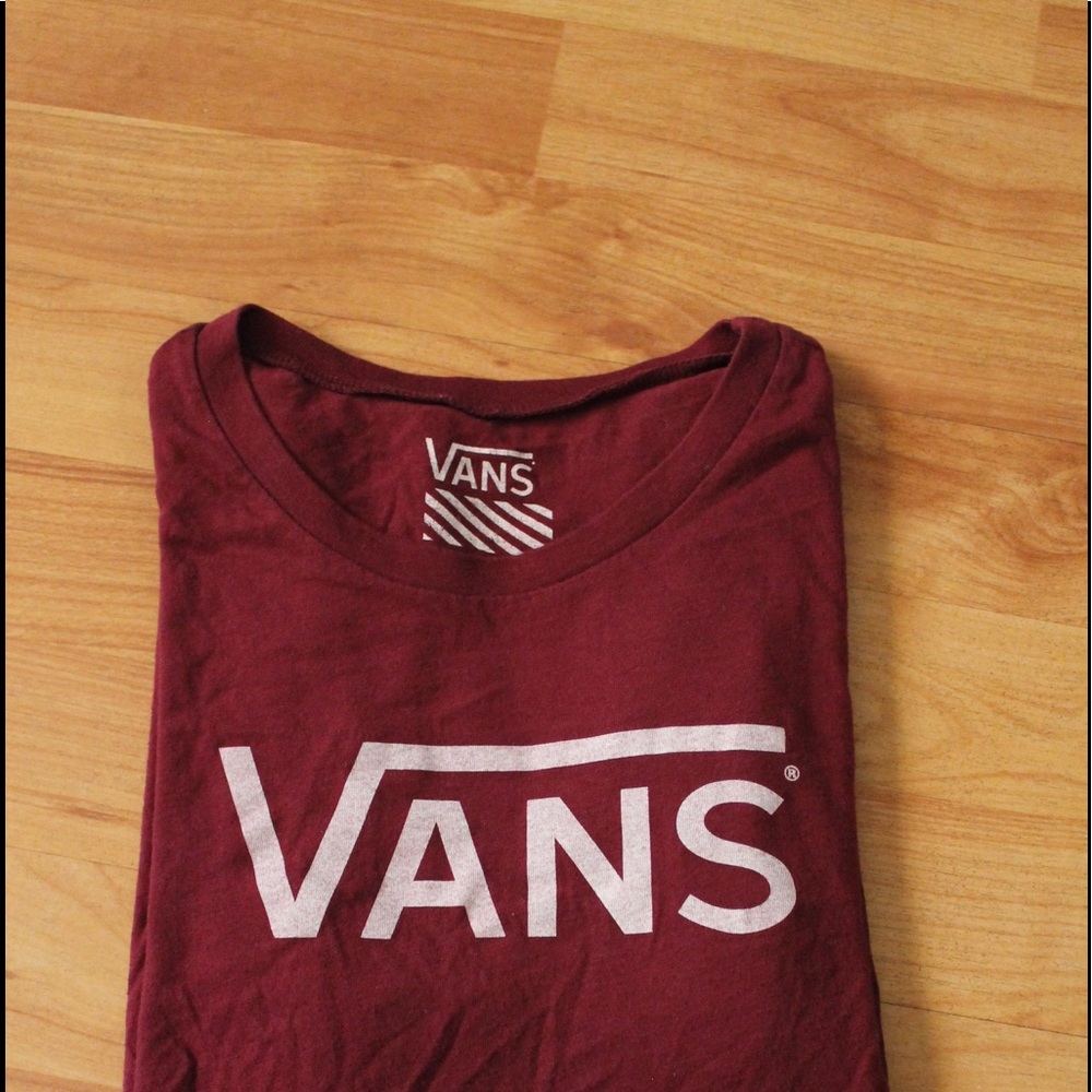 Burgundy vans t shirt