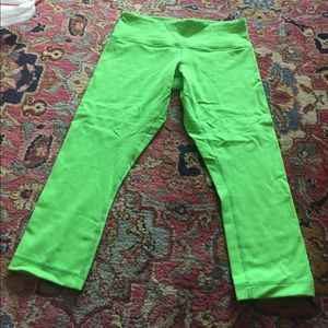 Green Capri LuLuLemon