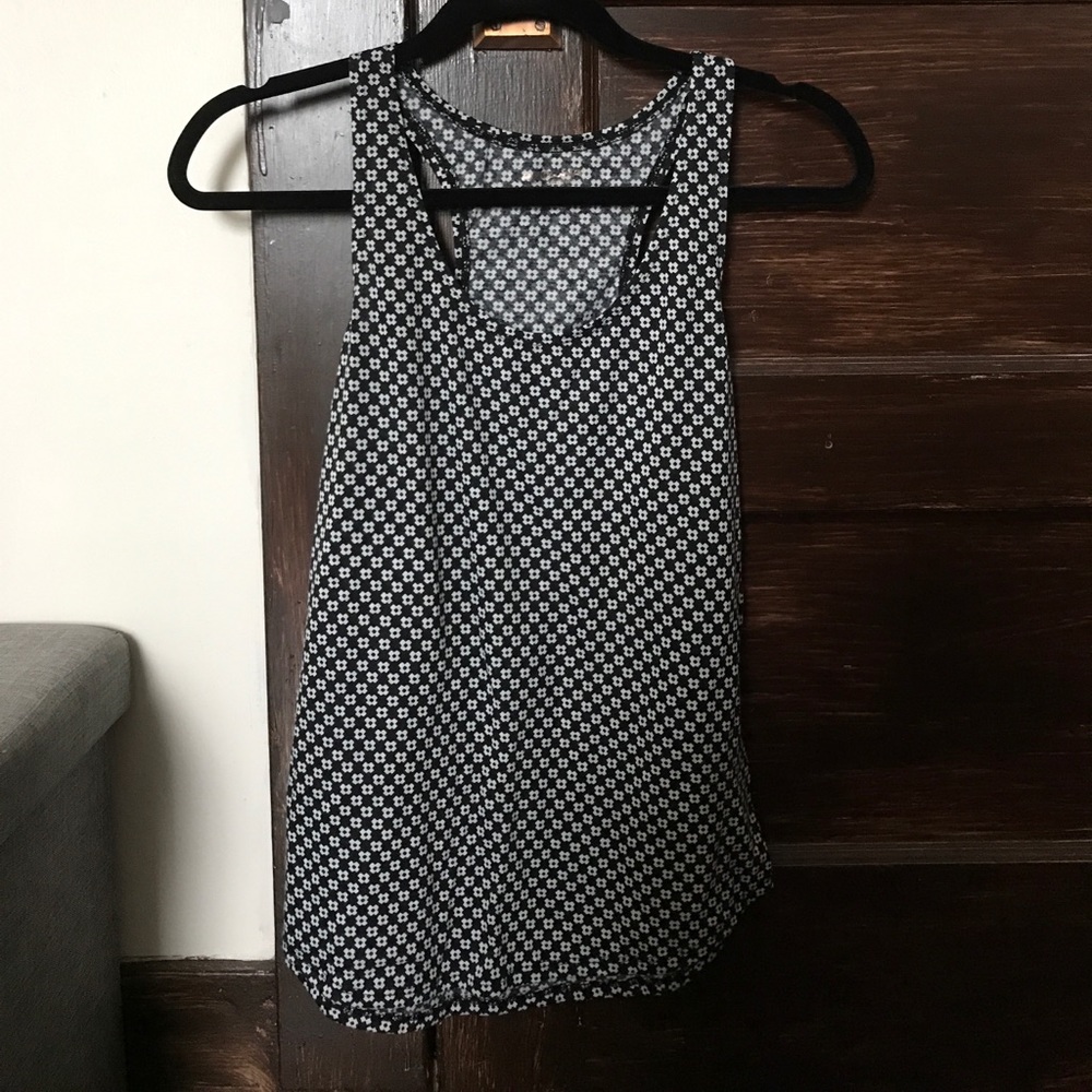 Chris cross tank top