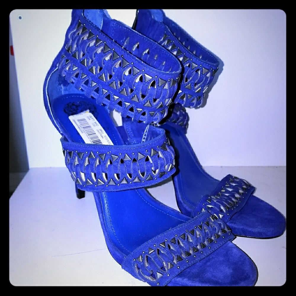 Gorgeous Vince Camuto Heels