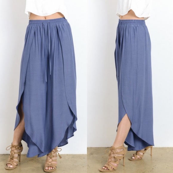 SOLD OUT ✖️ Bali Slit Pants - Picture 4 of 5