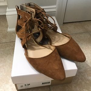 Jessica Simpson point toe flats