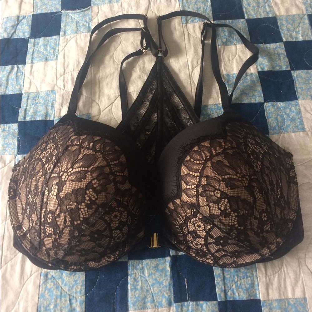 Victoria's Secret push-up NWOT