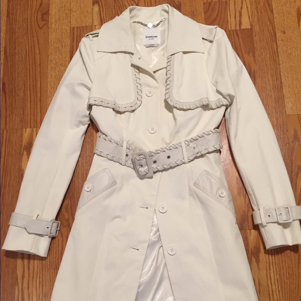 Bebe white jacket size small NWT