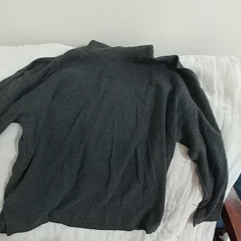 Jones New York turtle neck NWOT