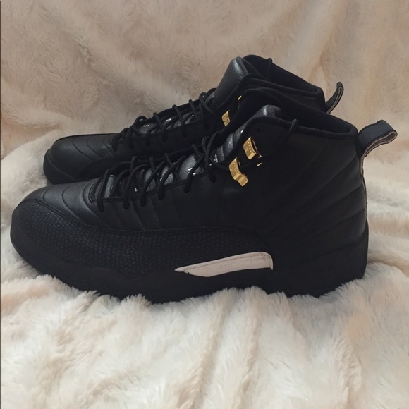 Nike Men's Air Jordan 12 Retro - Picture 2 of 4