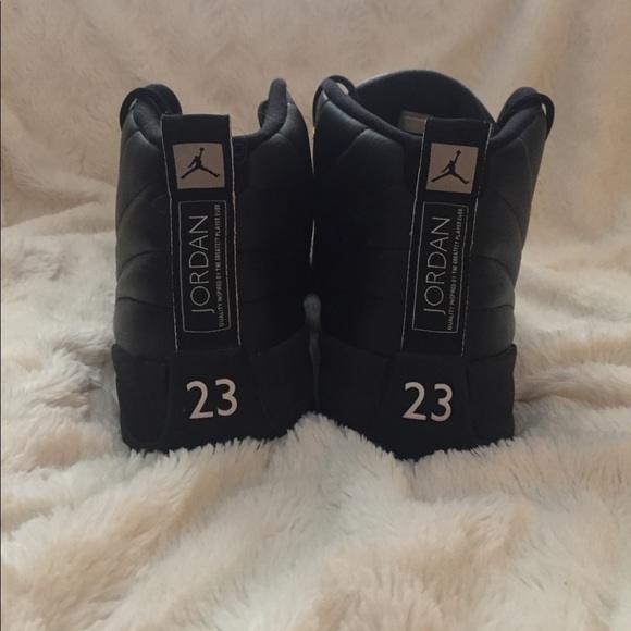 Nike Men's Air Jordan 12 Retro - Picture 3 of 4