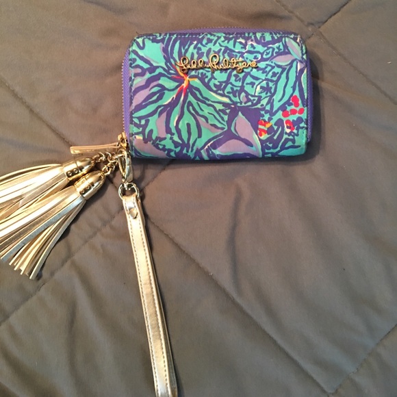 Lilly Pulitzer Handbags - Small Lilly Pulitzer Clutch