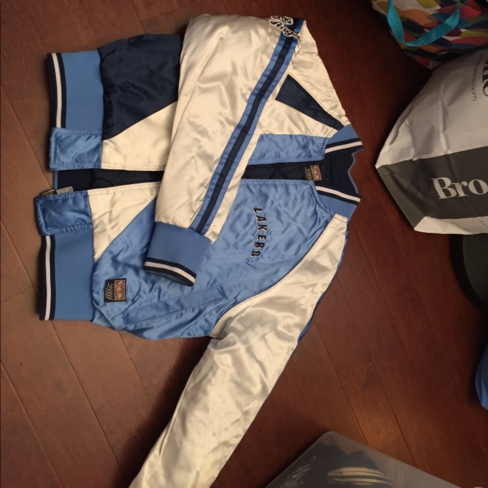 Los Angeles Lakers jacket small
