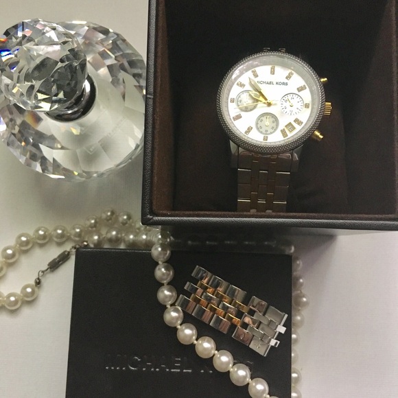 Michael Kors MK5057 Two-toned Watch main image 6