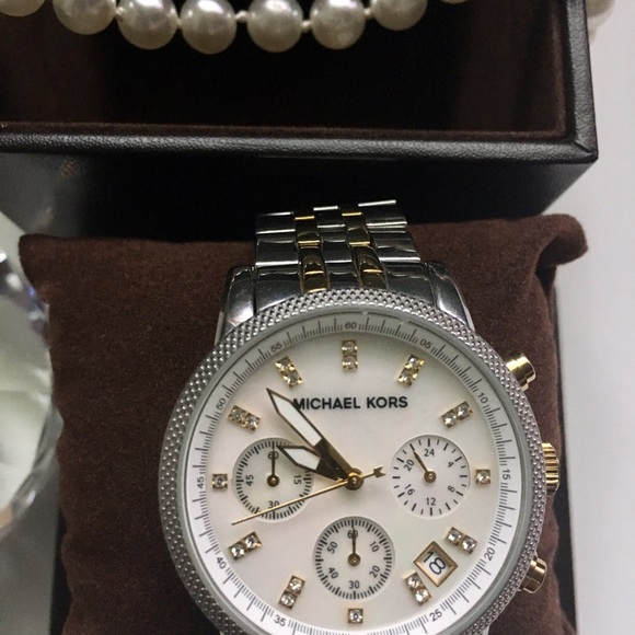 Michael Kors MK5057 Two-toned Watch main image 4