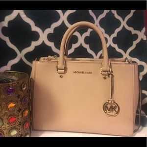 Authentic Michael Kors purse
