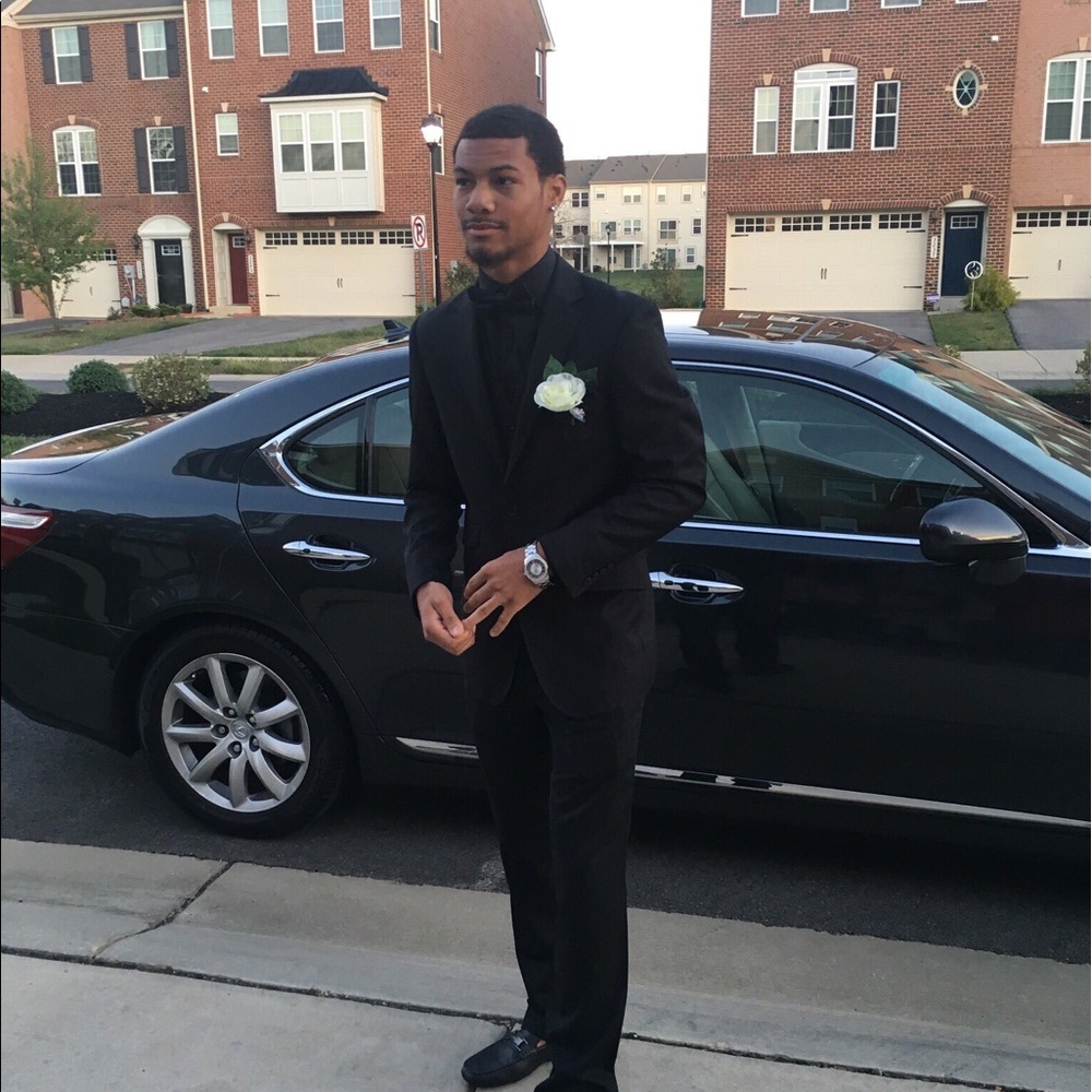 Meet your Posher, Fly