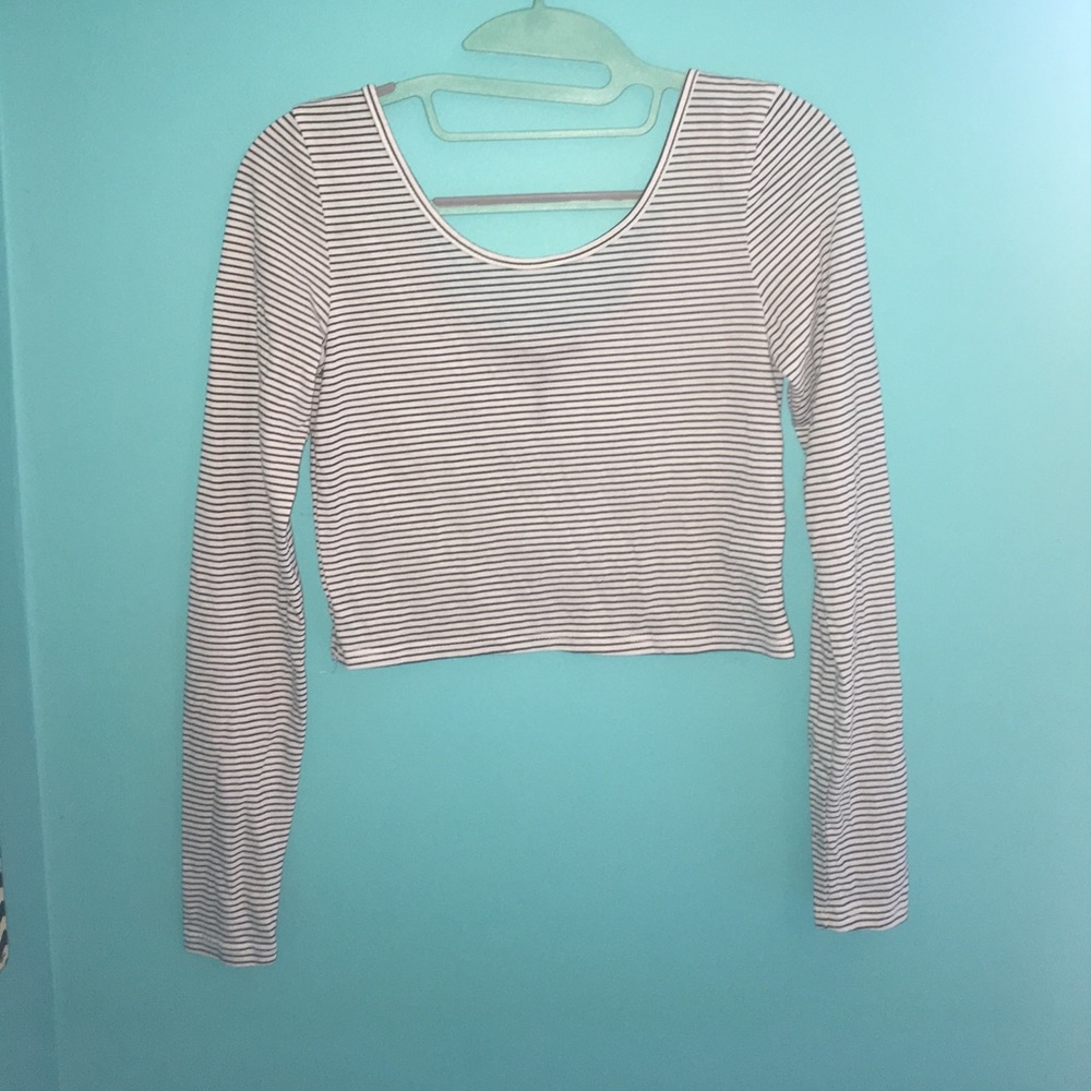 Striped long sleeve crop top