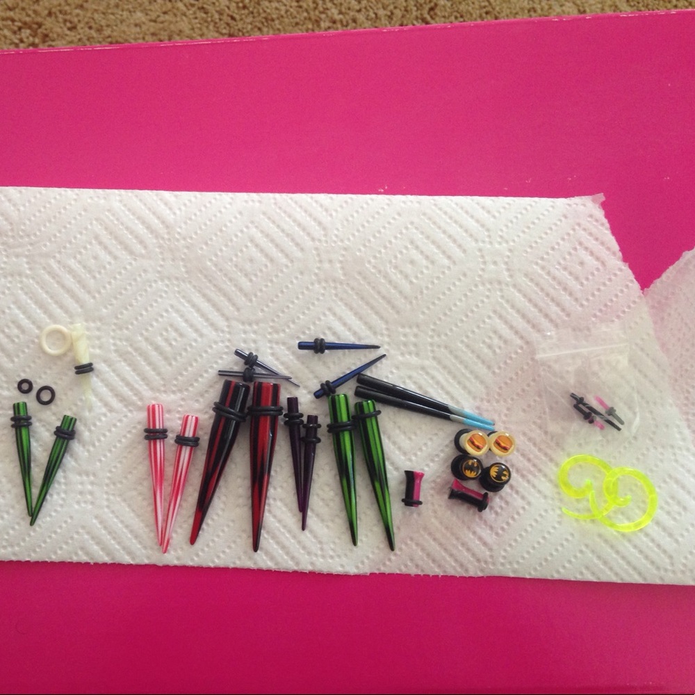 Body Jewelry Ear gauges set