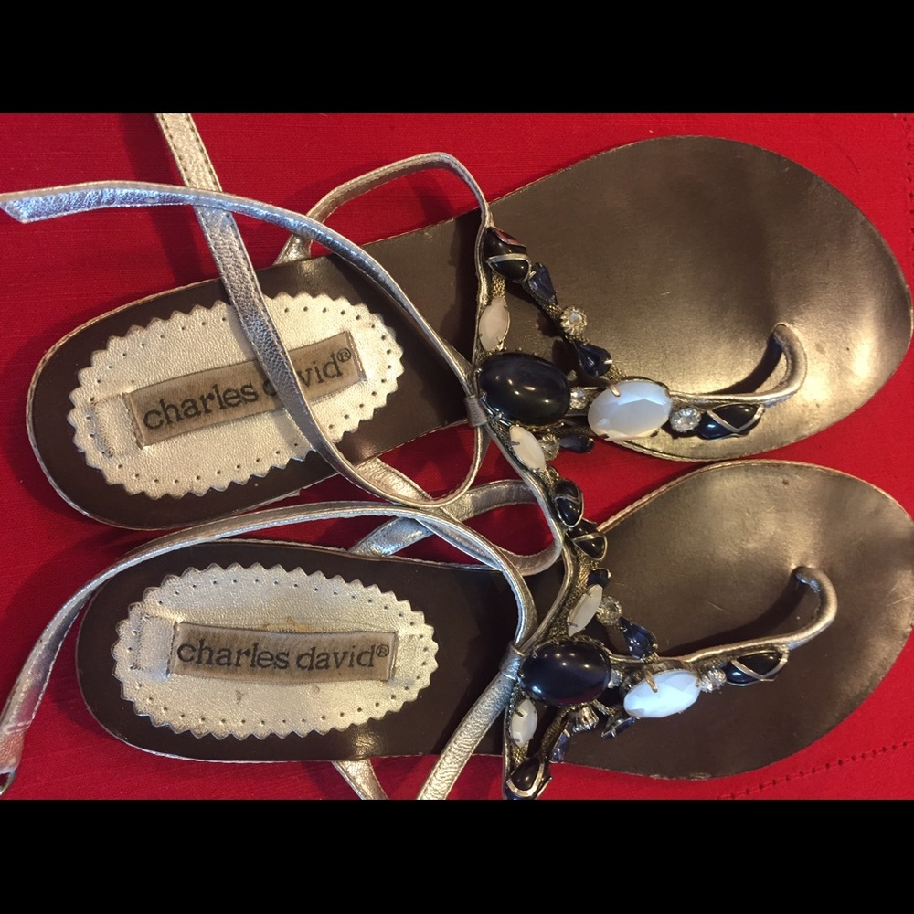 Shoes - Picture 2 of 4