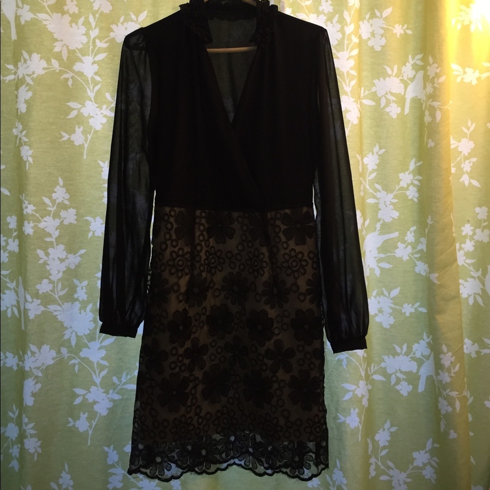 Black lace dress