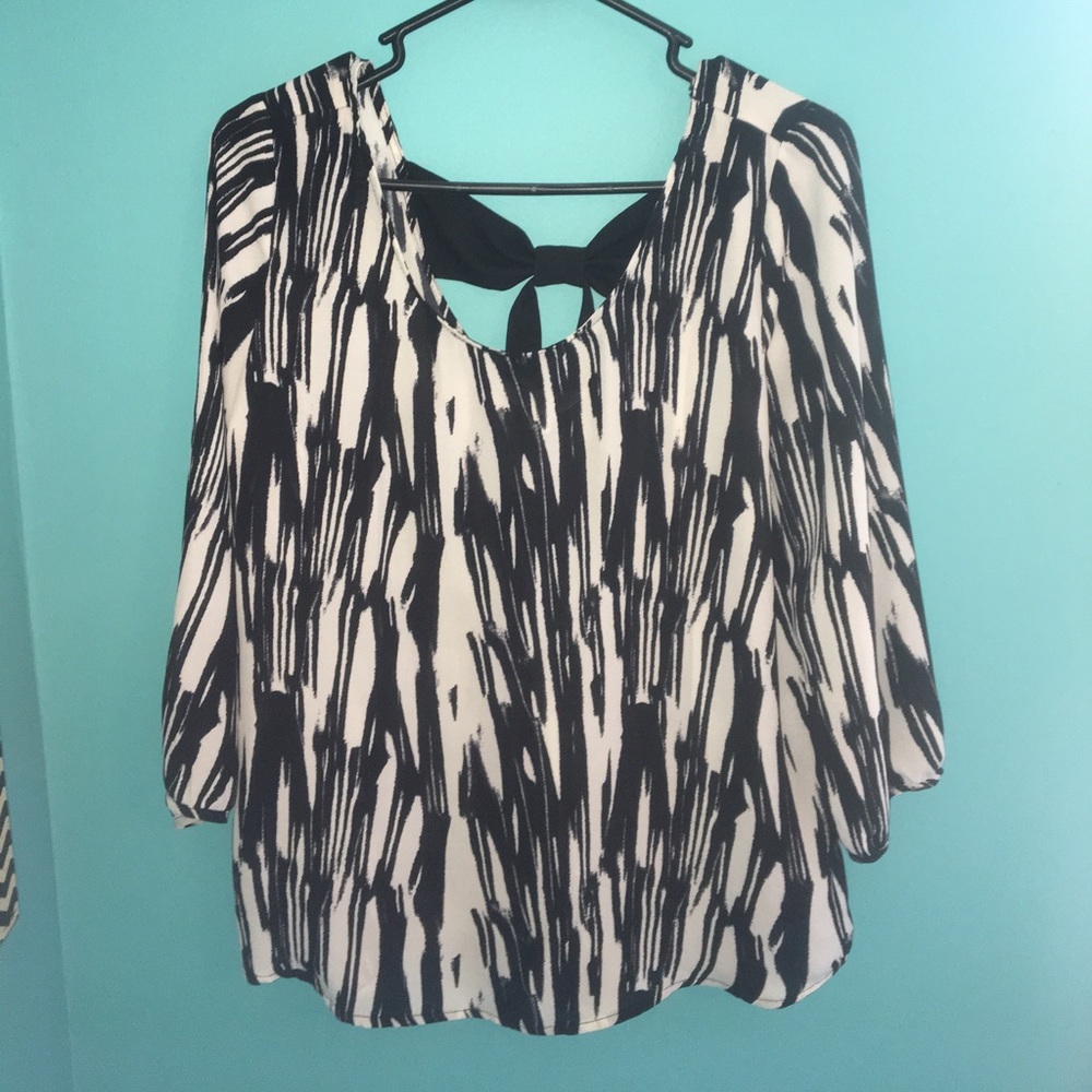 Black and white blouse with bow