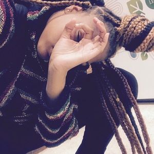 Meet your Posher, Alyssa