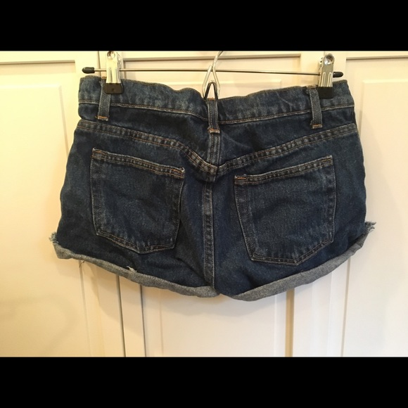 AMERICAN APPAREL Cut Off Shorts - Picture 4 of 4