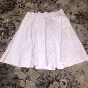 White floral pattern skirt