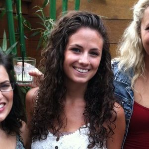 Meet your Posher, Marissa