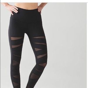 luulemon Wunder Under HR Limited Edition Mesh.