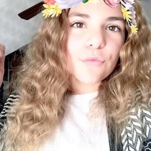 Meet your Posher, Josephine