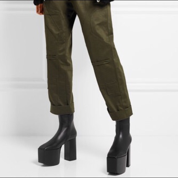 Balenciaga Wayio Leather Platform Booties - Picture 5 of 7