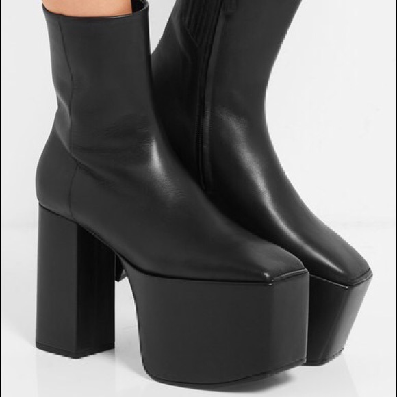 Balenciaga Wayio Leather Platform Booties - Picture 6 of 7