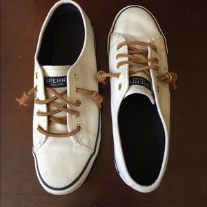 Sperry shoes