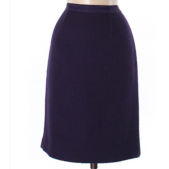 Boden Dresses & Skirts - Boden wool pencil skirt