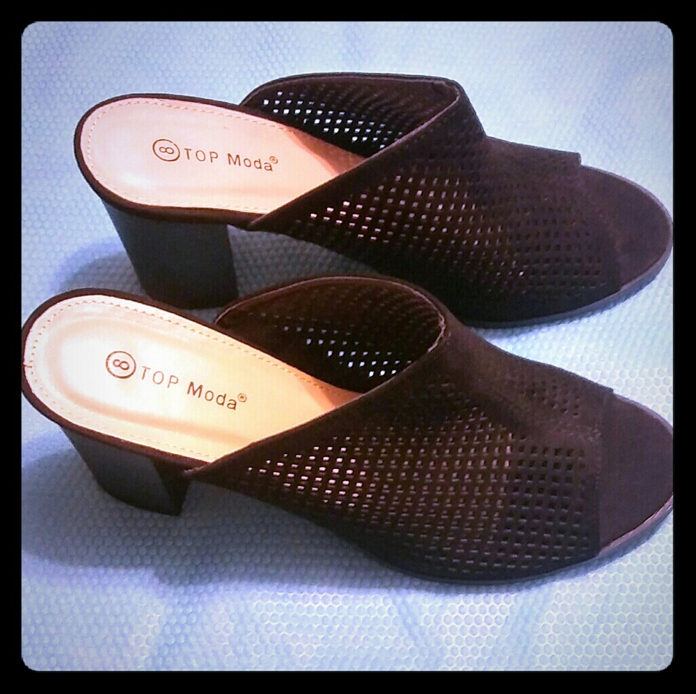 New Myth Lacer- Cut Mule - Picture 2 of 7