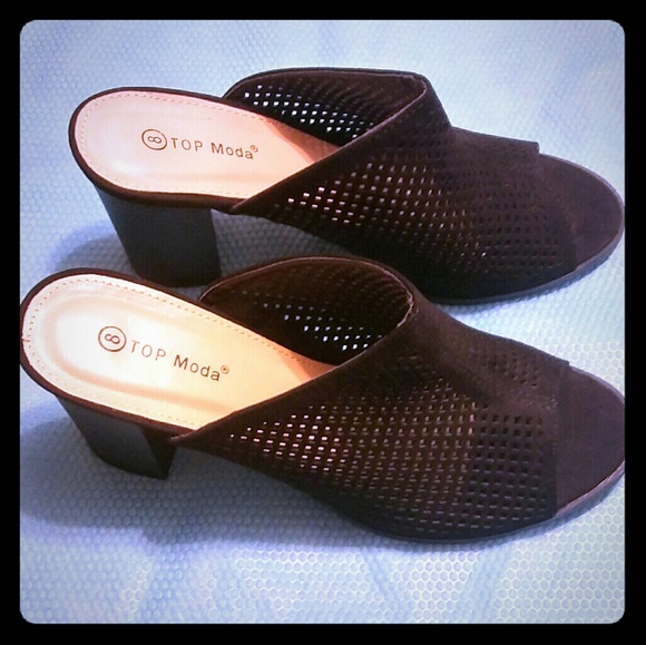 New Myth Lacer- Cut Mule - Picture 2 of 7