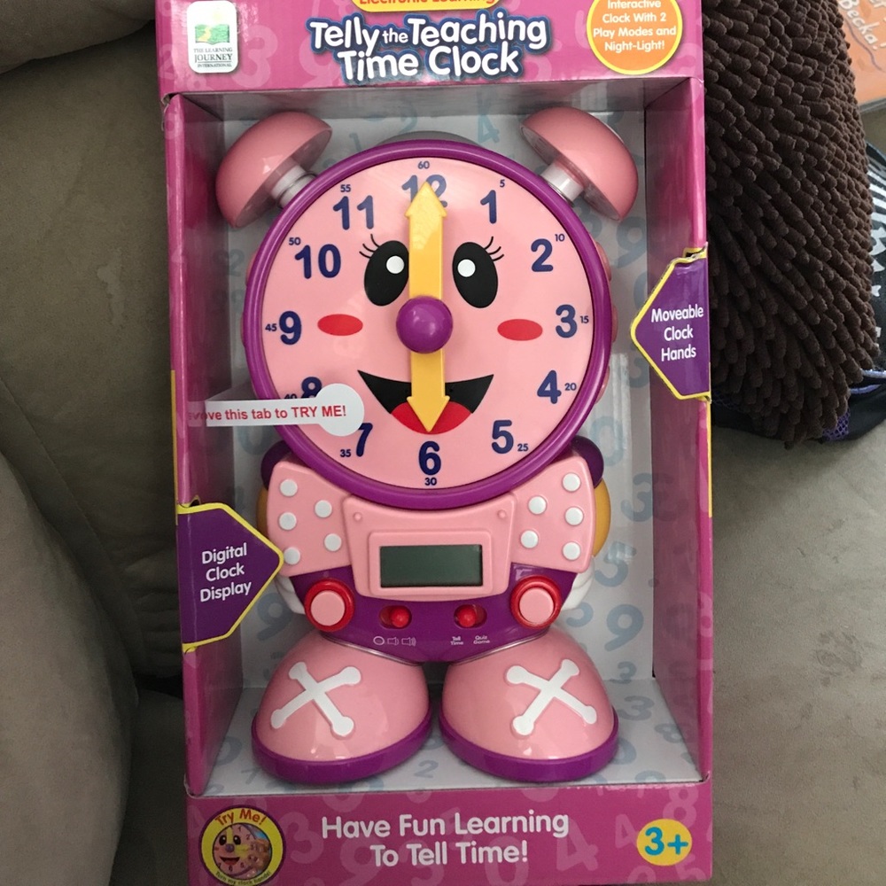 teaching time clock ! Great learning Xmas gift 🎄