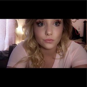 Meet your Posher, Haylee