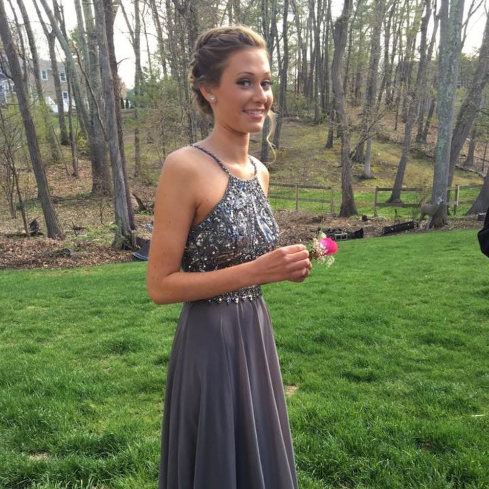 Meet your Posher, Becky