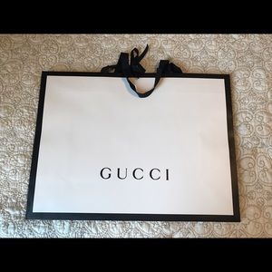 XL Gucci shopping bag