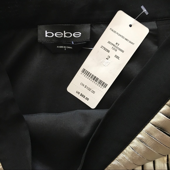 bebe Foiled Pleated Midi Skirt size 2 - Picture 4 of 8