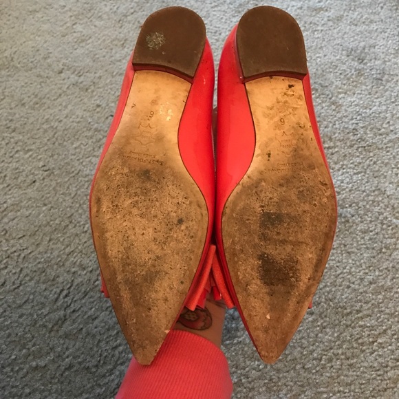 Sak's fifth ave flats - Picture 4 of 4