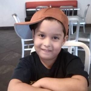 Meet your Posher, Alejandra juliana